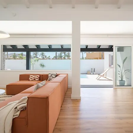 Villa Tropico - Design House With Pool In Corralejo Exterior photo